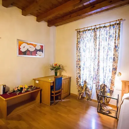 Hotel Alla Corte Dei Bicchi Cavriana Room photo