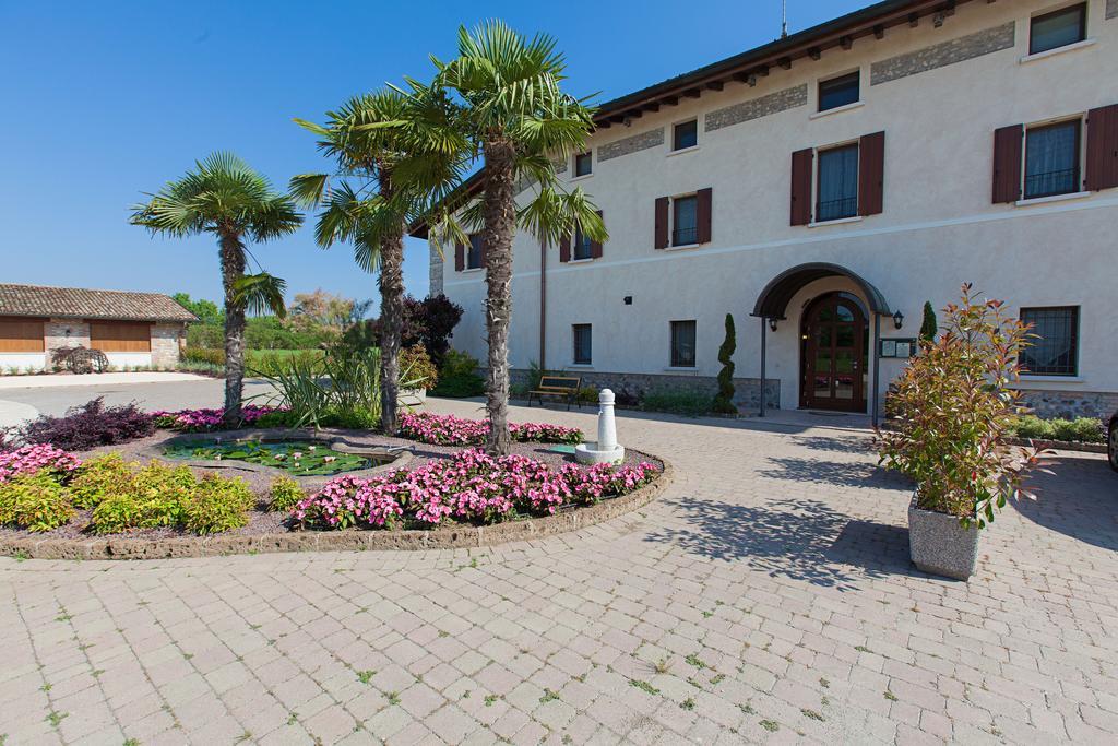 Hotel Corte Dei Bicchi 3*