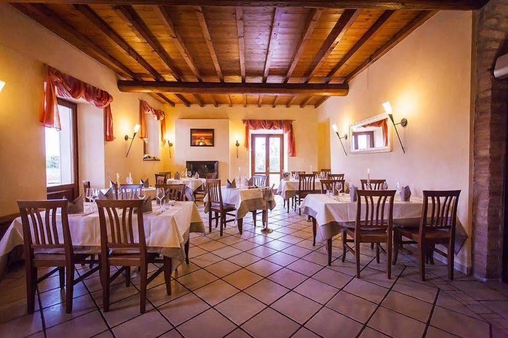 Corte Dei Bicchi 3*
